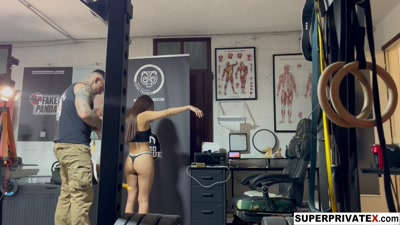 Emiri Momota SuperPrivatex at the GYM